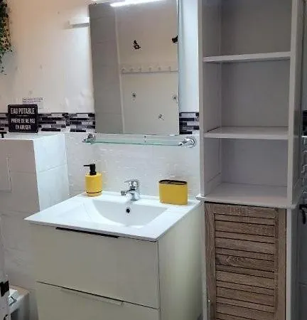 Le Mas Synae- Studio Cosy Pour Deux A Sainte- Maxime Apartment Sainte-Maxime