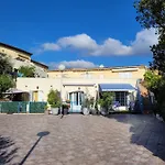Synae- Joli Classe 3etoiles Avec Terrasse Et Piscine *