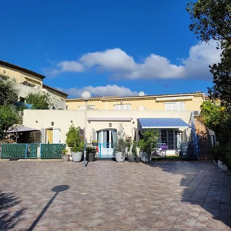 Joli Classé 3étoiles Avec Terrasse, Piscine, Place De Parking Privée Syana *