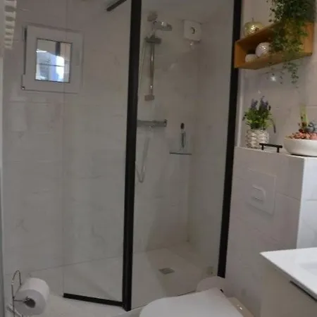 Joli Classé 3étoiles Avec Terrasse, Piscine, Place De Parking Privée Syana Appartement