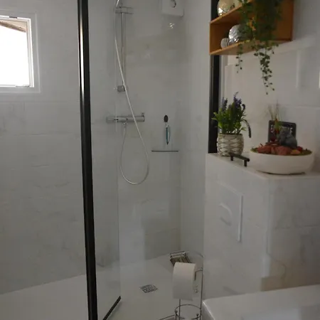 Appartement Joli Classé 3étoiles Avec Terrasse, Piscine, Place De Parking Privée Syana Sainte-Maxime