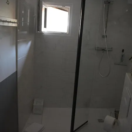 Joli Classé 3étoiles Avec Terrasse, Piscine, Place De Parking Privée Syana