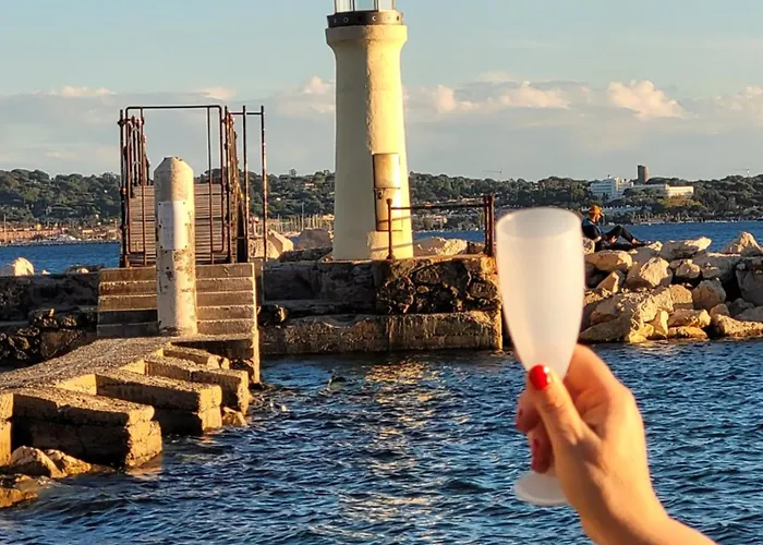 Pour Escapade à Deux, Sainte- Maxime Synae Appartement