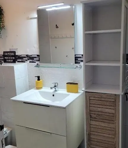 Synae- Cosy Pour Deux A Sainte- Maxime Διαμέρισμα Σαιντ-Μαξίμ